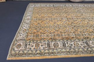 Vintage Large Area Rug - Thumbnail