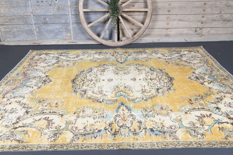 7x9 Handmade Vintage Area Rug