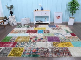 Vintage Patchwork Area Rug - Thumbnail