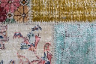 Vintage Patchwork Area Rug - Thumbnail