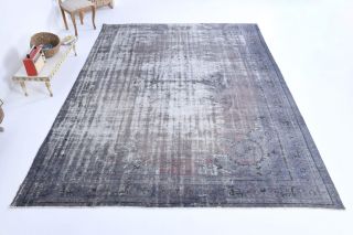 Vintage Area Rug - Thumbnail