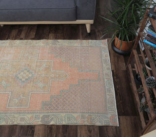 Akbora - Vintage Pastel Turkish Runner - Thumbnail