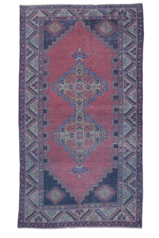 Aklim - Tribal Turkish Vintage Rug