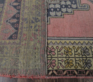 Aksun - Peaceful Turkish Vintage Rug - Thumbnail