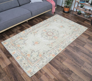 Alaia - Oriental Motifs Turkish Vintage Rug - Thumbnail