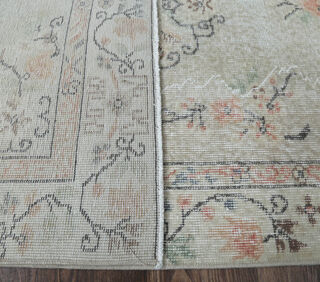 Alaia - Oriental Motifs Turkish Vintage Rug - Thumbnail