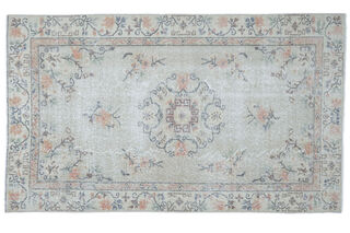 Alaia - Oriental Motifs Turkish Vintage Rug - Thumbnail