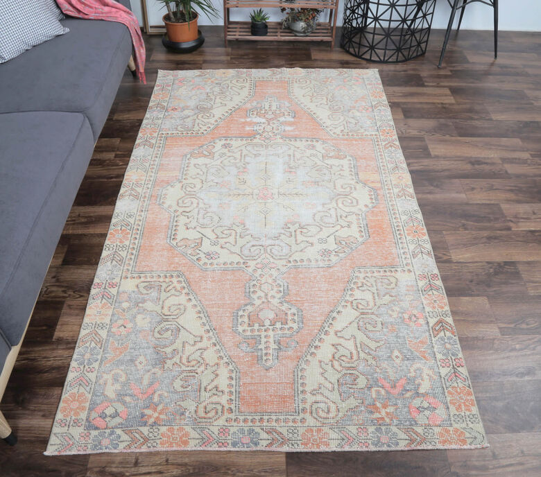 Alanna - Persian Antique Rug