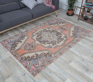 Alapinar - Persian Vintage Rug - Thumbnail