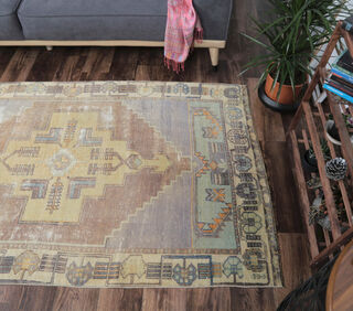 Alba - Farmhouse Decor Vintage Rug - Thumbnail