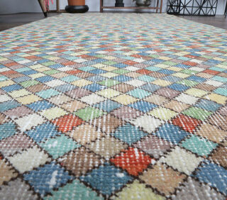 Aleyna - Modern Vintage Rug - Thumbnail