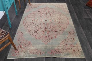 Gothic - Antique Carpet - 5 by 9 feet - Thumbnail