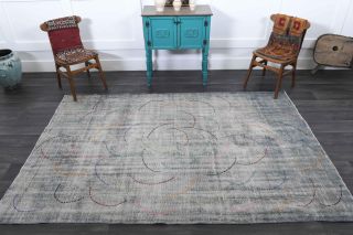 Wool Design - Antique Area Rug - Thumbnail