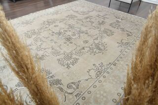 Antique Hand-Knotted 10x13 Brown Persian Rug - Thumbnail