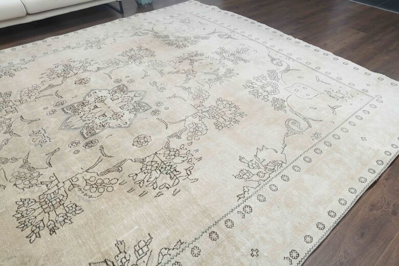 Antique Hand-Knotted 10x13 Brown Persian Rug