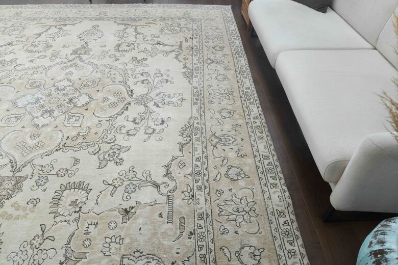 Antique Persian Bohem 10x13 Wool Persian Rug