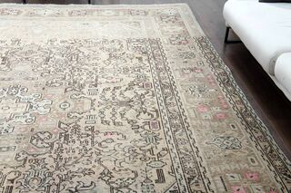 Antique Persian Handwoven Rug - Thumbnail