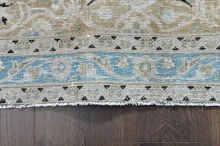Antique Persian Handwoven Rug - Thumbnail