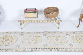 White Antique Runner Rug - Thumbnail