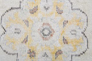 White Antique Runner Rug - Thumbnail