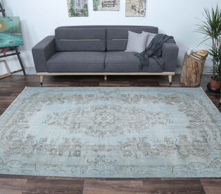 Aurelia - Turquoise Vintage Rug - Thumbnail