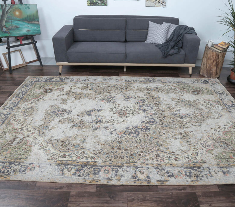 Aurora - Oriental Vintage Distressed Rug