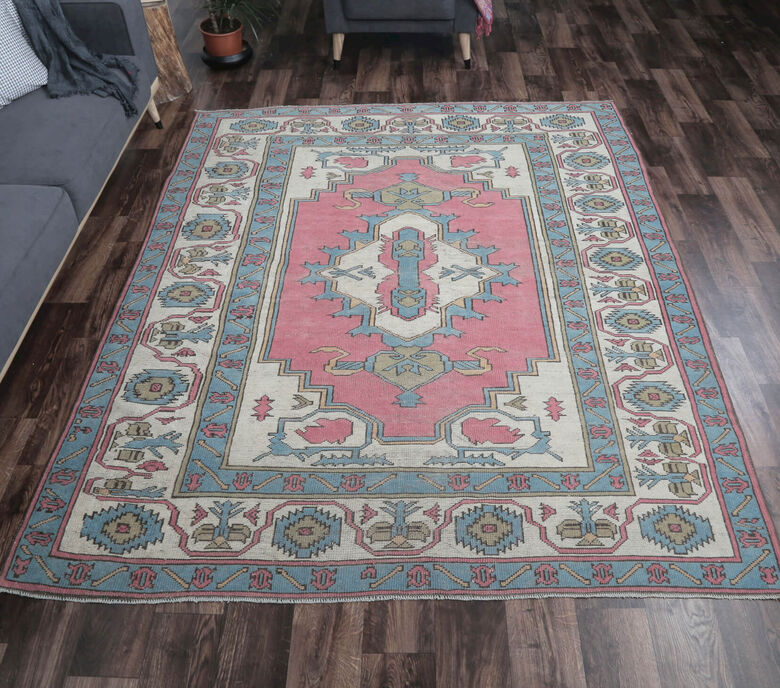 Austyn - Pastel Ethnic Vintage Rug