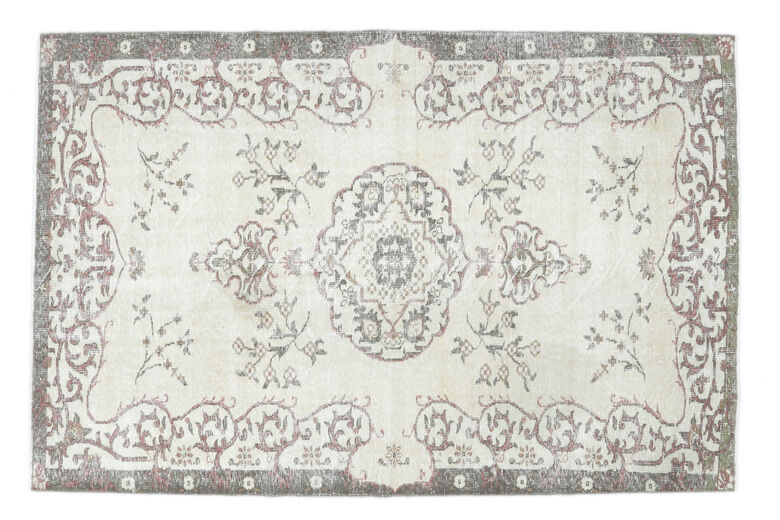 Averie - Neutral Floral Rug