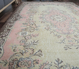 Avianna - Oriental Kurdish Rug - Thumbnail