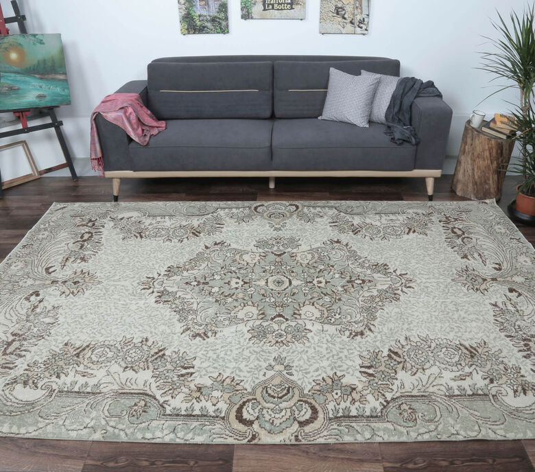 Aycin - Bohemian Vintage Rug