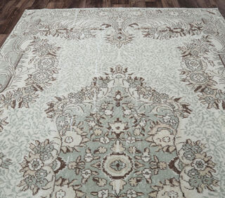 Aycin - Bohemian Vintage Rug - Thumbnail