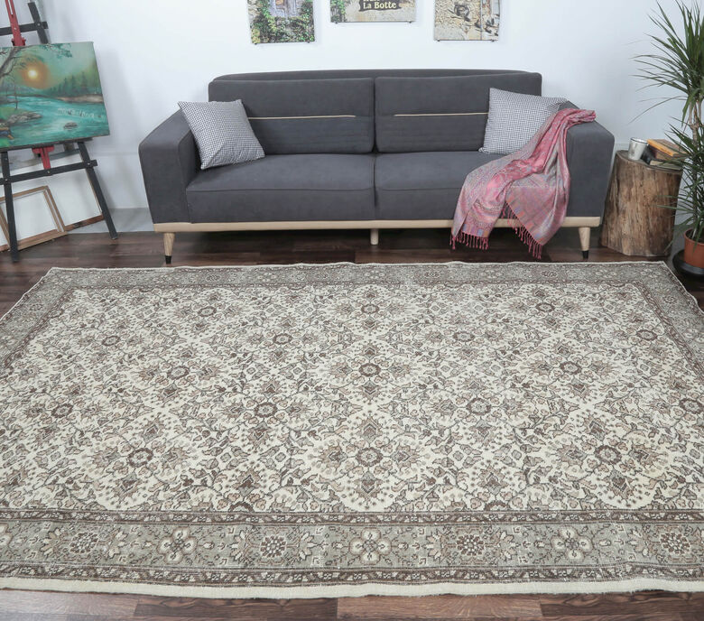 Aykoncuy - Floral Vintage Area Rug