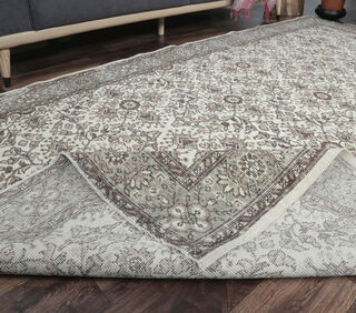 Aykoncuy - Floral Vintage Area Rug - Thumbnail