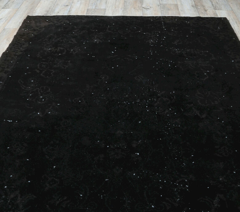 Ayperi - Black Vintage Rug