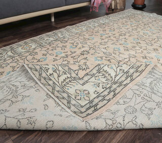 Aysevil - Soft Vintage Rug - Thumbnail