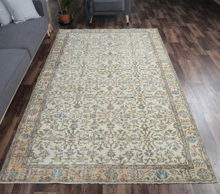 Aysun - Housewarming Vintage Rug - Thumbnail