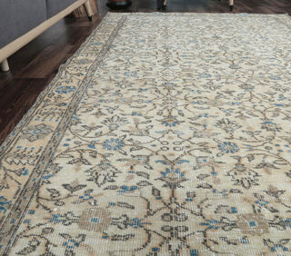 Aysun - Housewarming Vintage Rug - Thumbnail