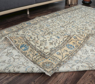 Aysun - Housewarming Vintage Rug - Thumbnail