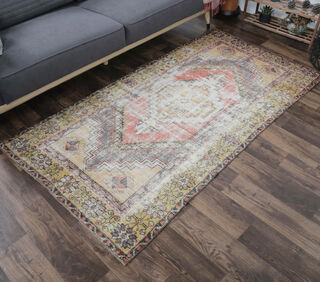 Bagish - Vintage Small Area Rug - Thumbnail