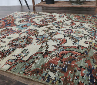 Banum - Oriental Area Rug - Thumbnail