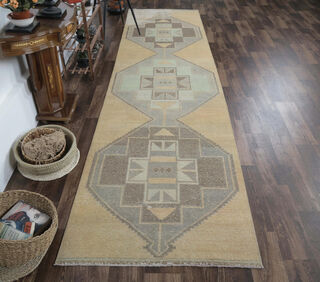 Bengu - Oriental Runner Rug - Thumbnail