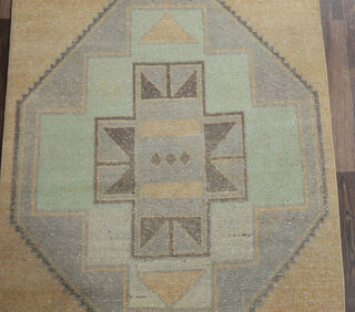 Bengu - Oriental Runner Rug - Thumbnail