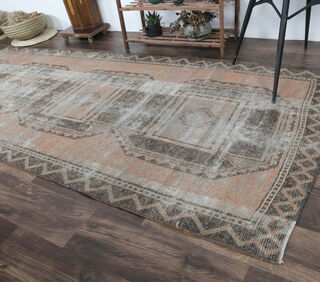 Berceste - Oriental Turkish Kitchen Rug Runner - Thumbnail