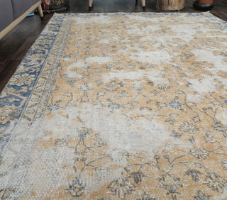 Bernardine - Blue Bordered Orange Rug - Thumbnail