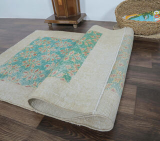 Berran - Neutral Bordered Spring Rug - Thumbnail