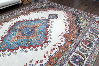 Bohemian Persian Handmade Wool Rug - Thumbnail