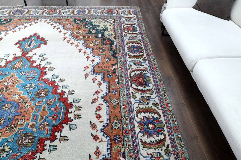 Bohemian Persian Handmade Wool Rug