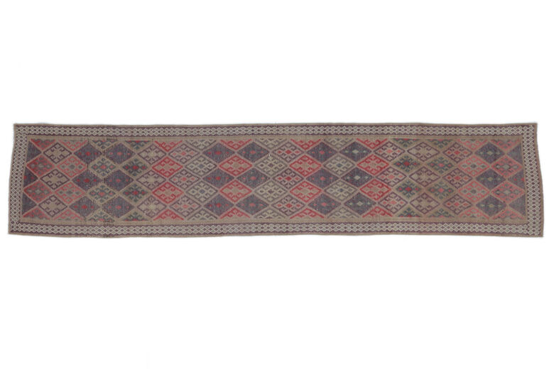 Brynleigh - Diamond Motif Runner Rug