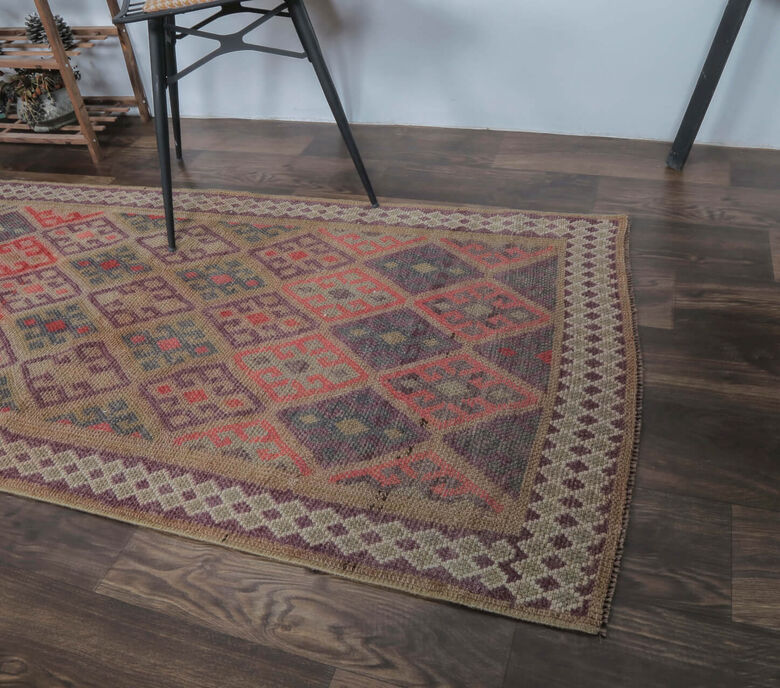 Brynleigh - Diamond Motif Runner Rug