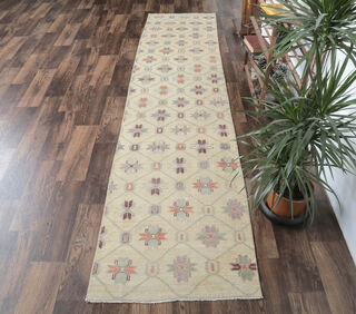 Candace - Vintage Runner Rug - Thumbnail